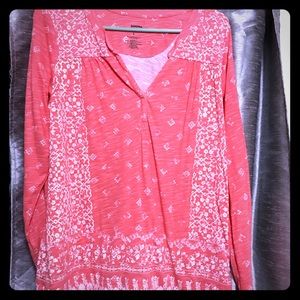 Handkerchief pattern long sleeve top